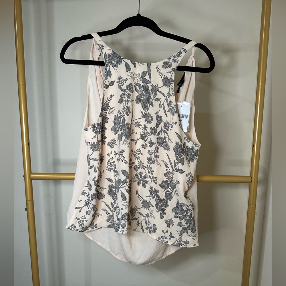 Light pink top
